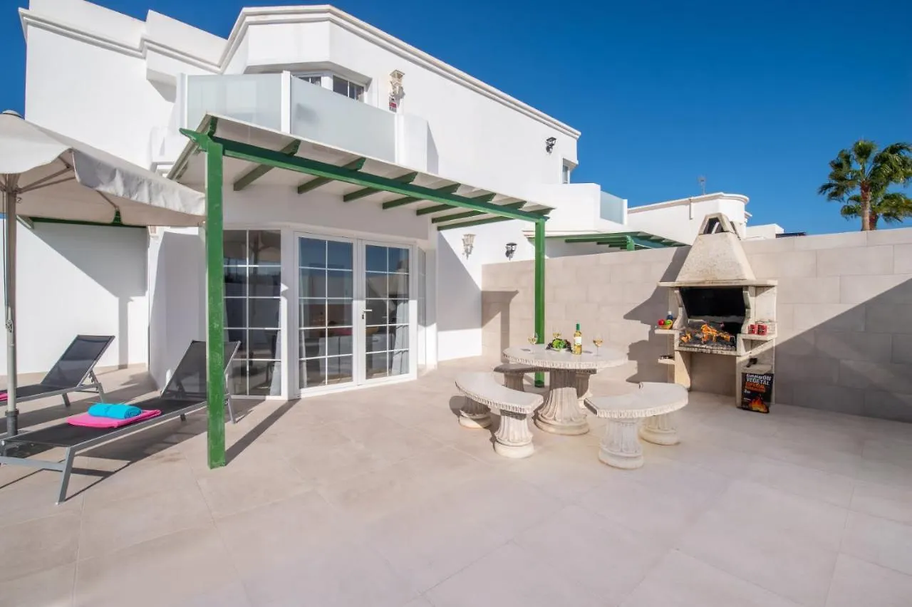Villa Togio 2 By Villa Plus Puerto del Carmen  Puerto del Carmen (Lanzarote)